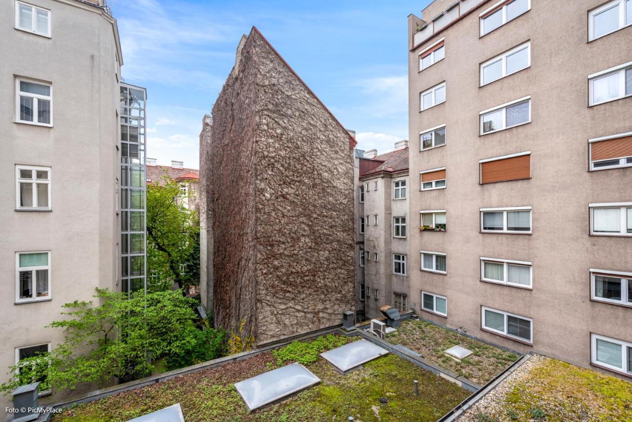 Central City Lofts Виена Екстериор снимка